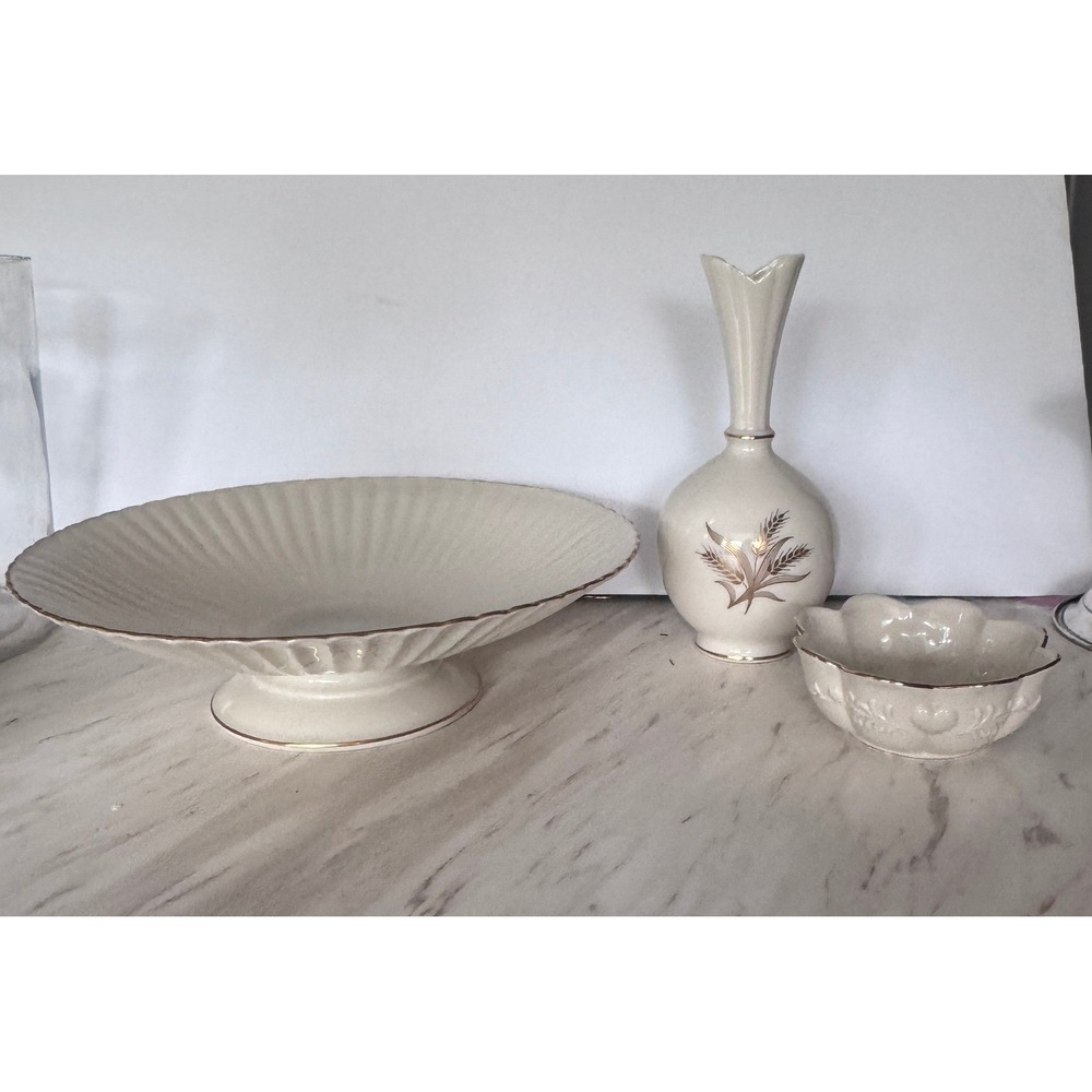 Lenox Ivory China 3pc Set Pedestal‎ Bowl Bud Vase Scalloped Heart Bowl Gold